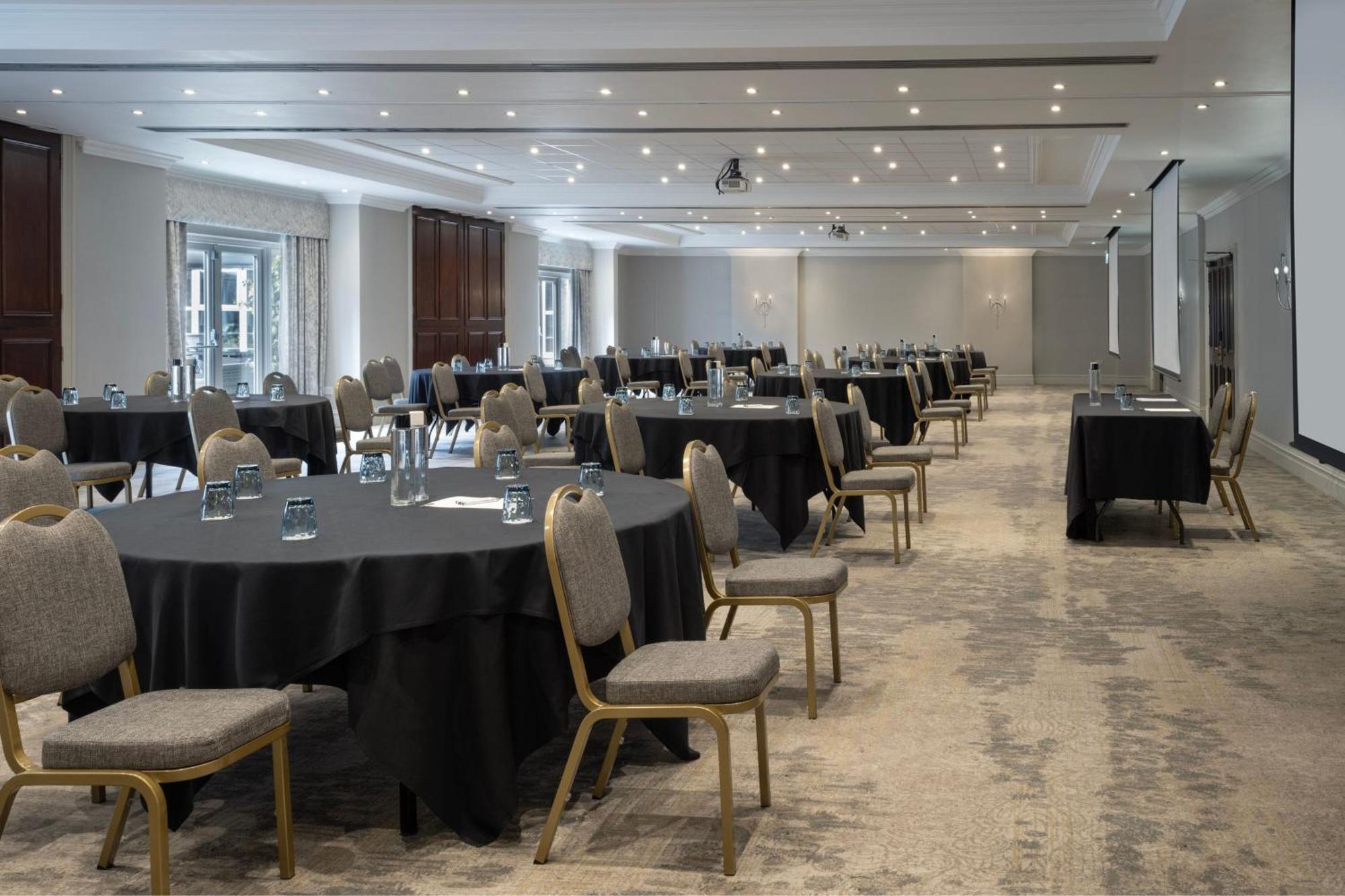 Delta Hotels By Marriott Worsley Park Country Club Kültér fotó